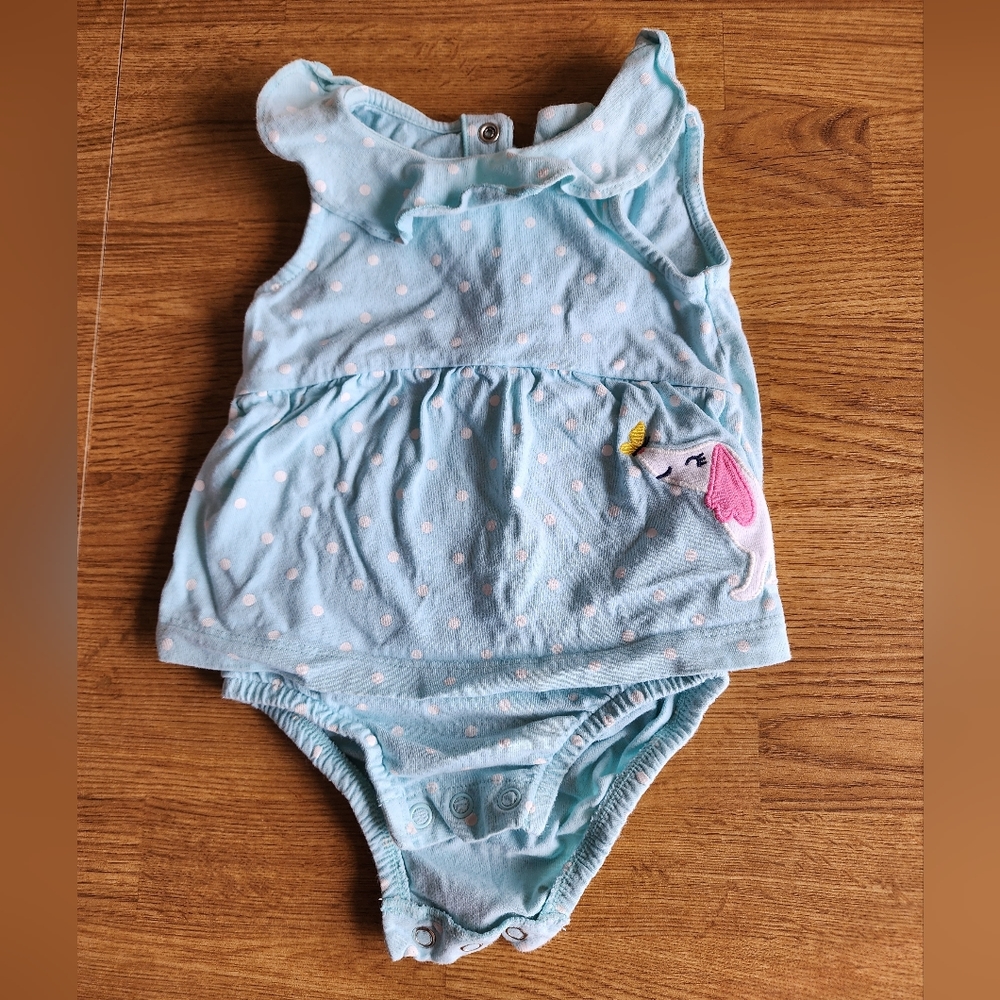 $1 GS🏠 Carter's Onesie